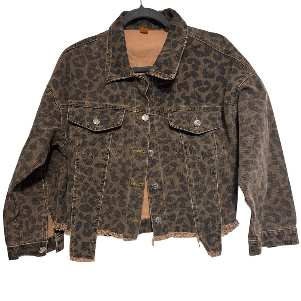 Leopard Print Denim Jacket – Frayed Raw Hem – Size Medium